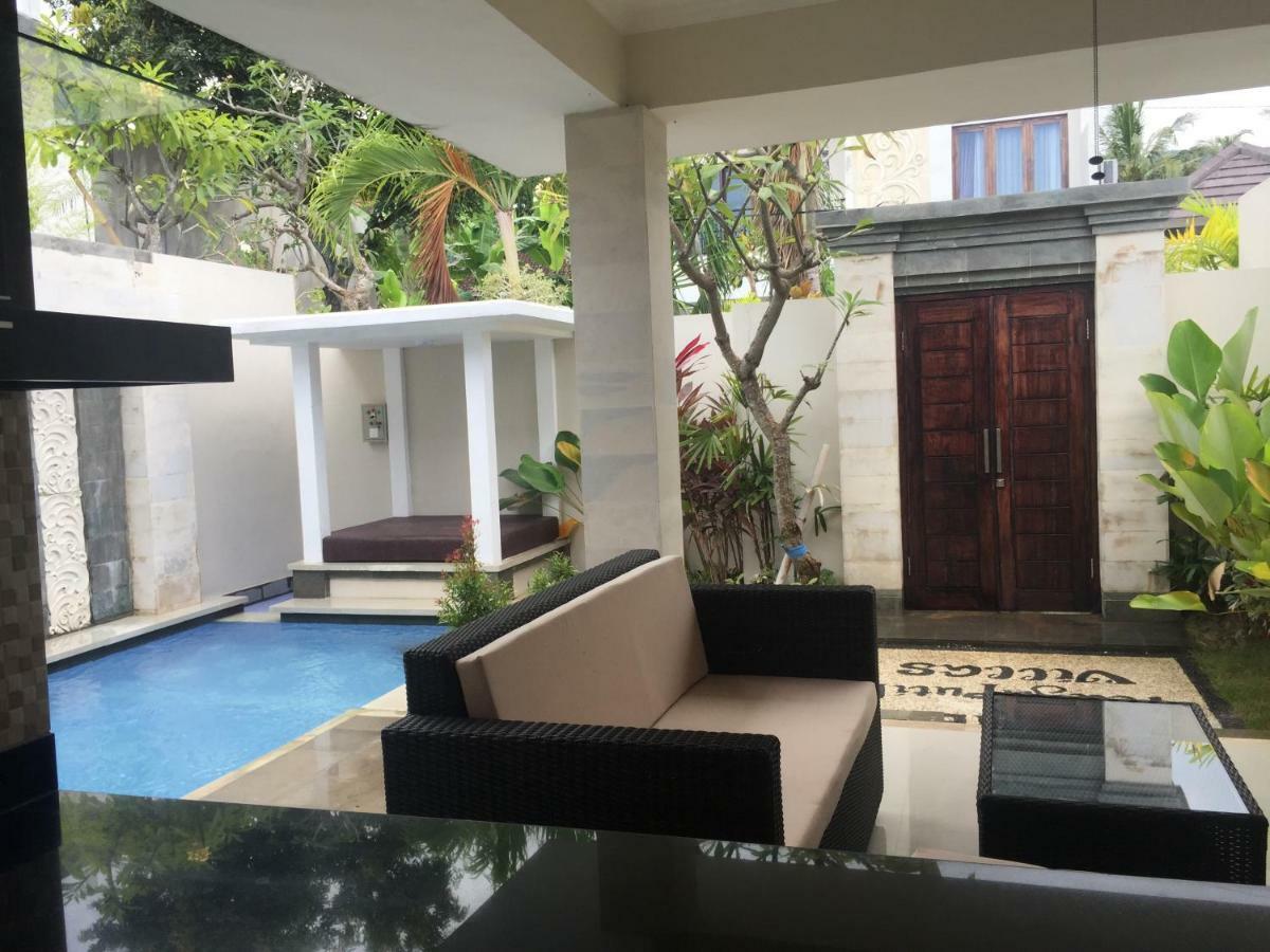 The Kayuputih Villa Lovina  Exterior photo